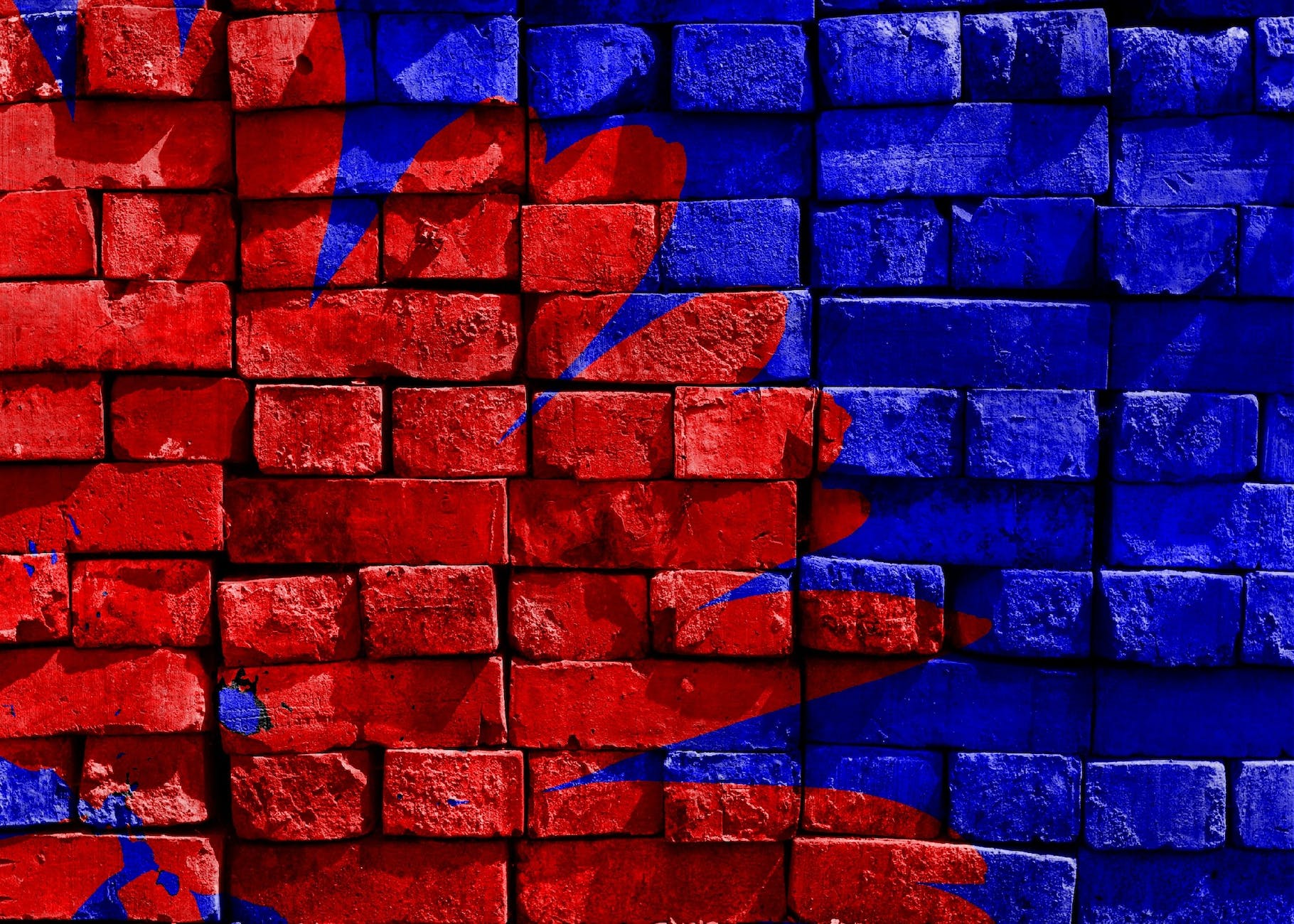 blue-red-painted-brick-68510